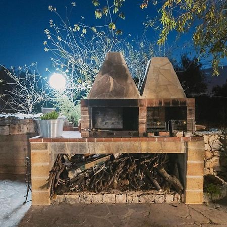 Trulli Country House Carla'S Secret 卡斯特拉纳格罗泰 外观 照片