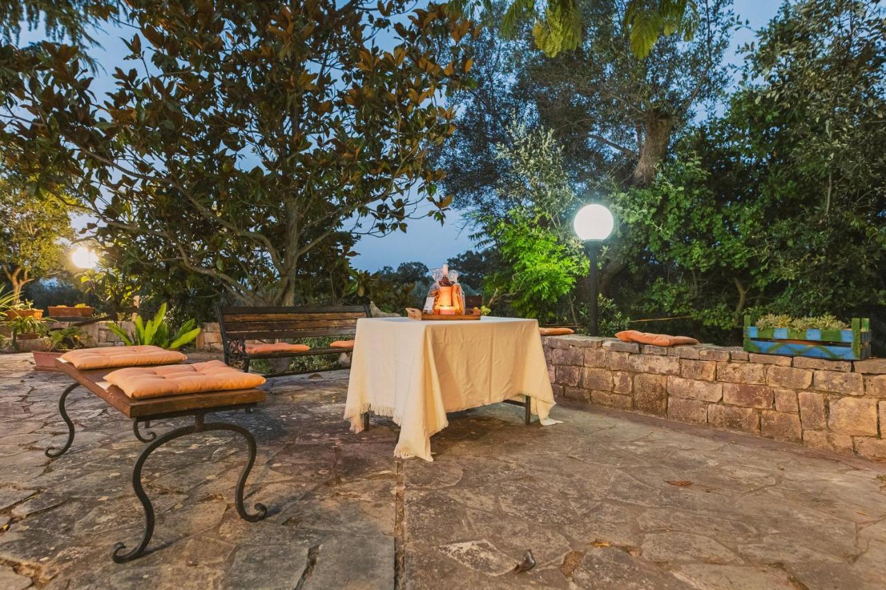 Trulli Country House Carla'S Secret 卡斯特拉纳格罗泰 外观 照片